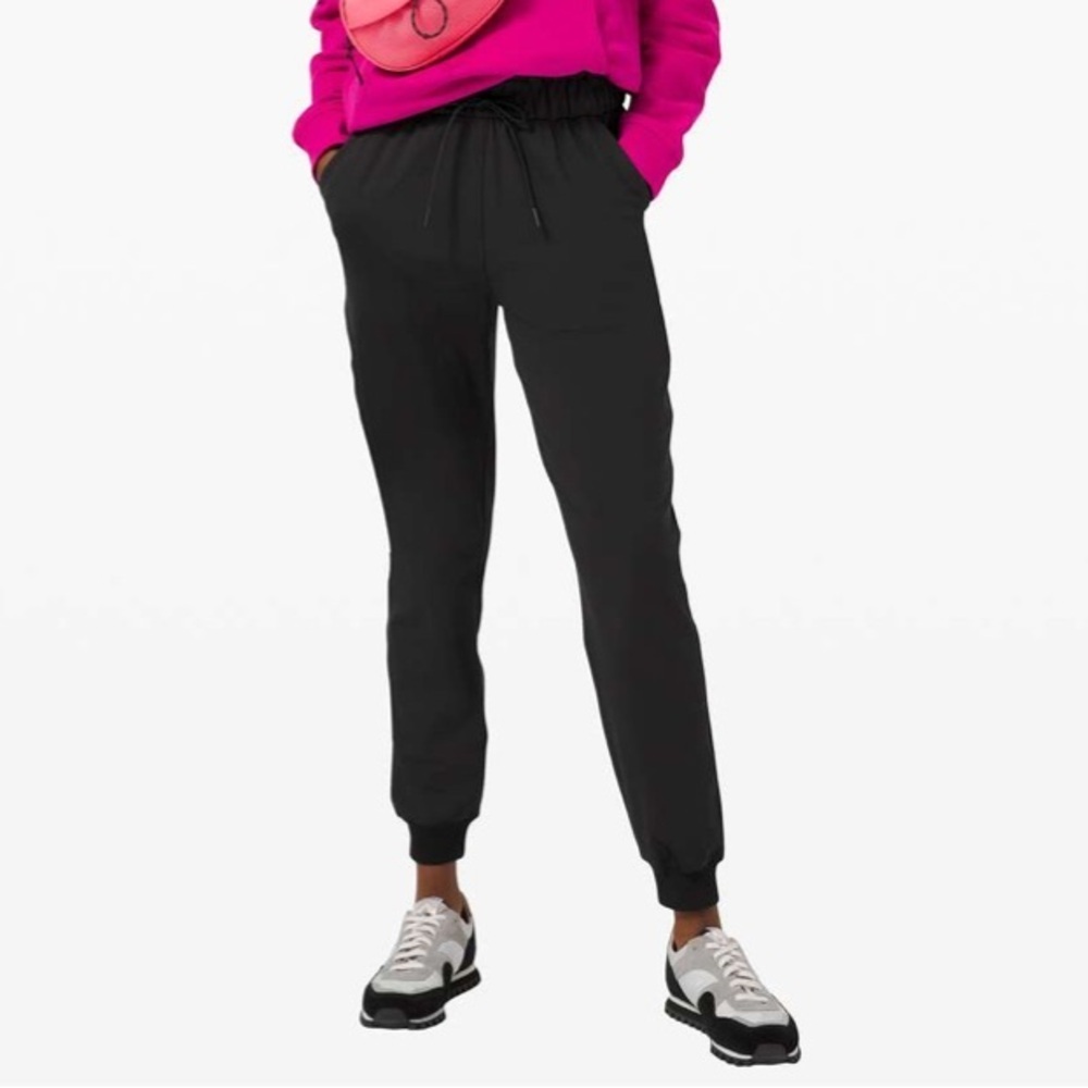 Lululemon 2021 Keep Moving Jogger Pant Black